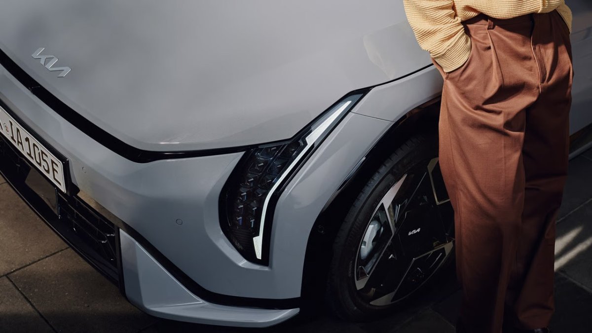 Kia EV4