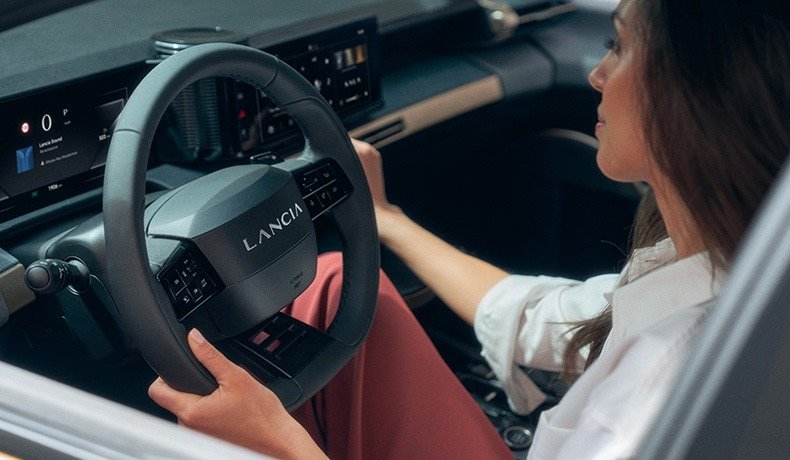 Lancia Ypsilon