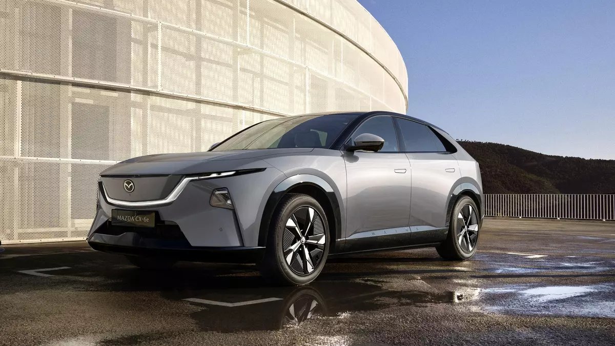 Mazda CX-6e