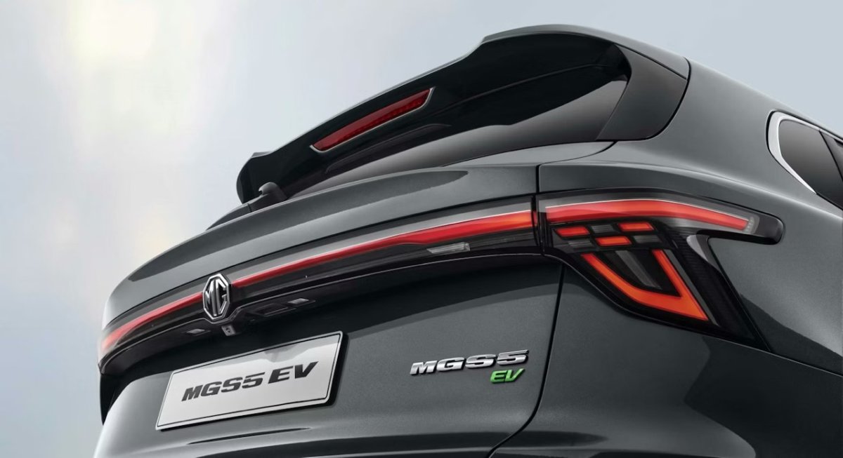 MG MGS5 EV