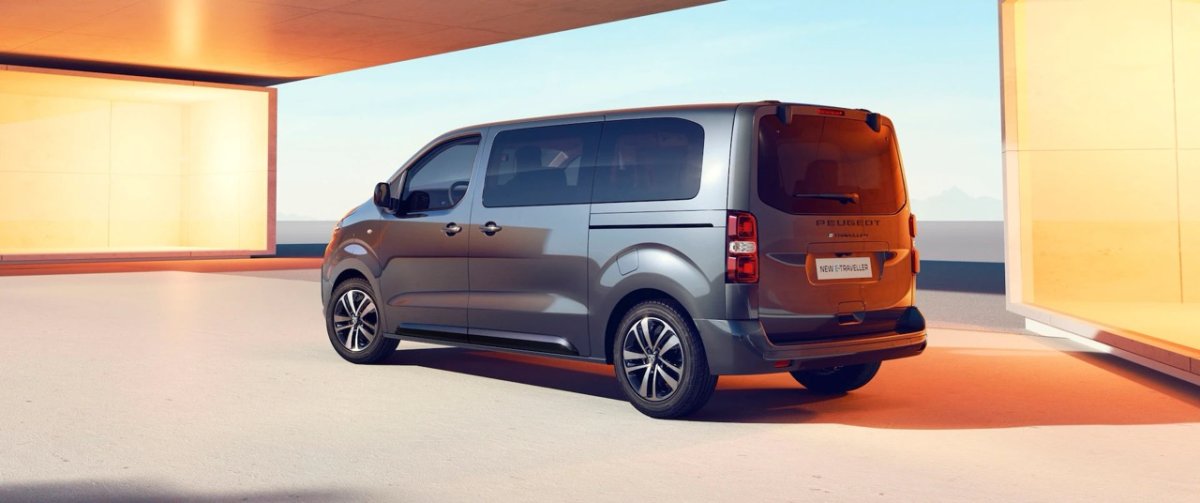 Peugeot e-Traveller