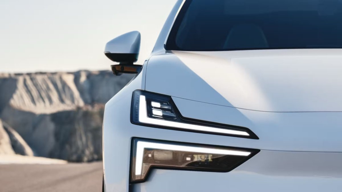 Polestar 4