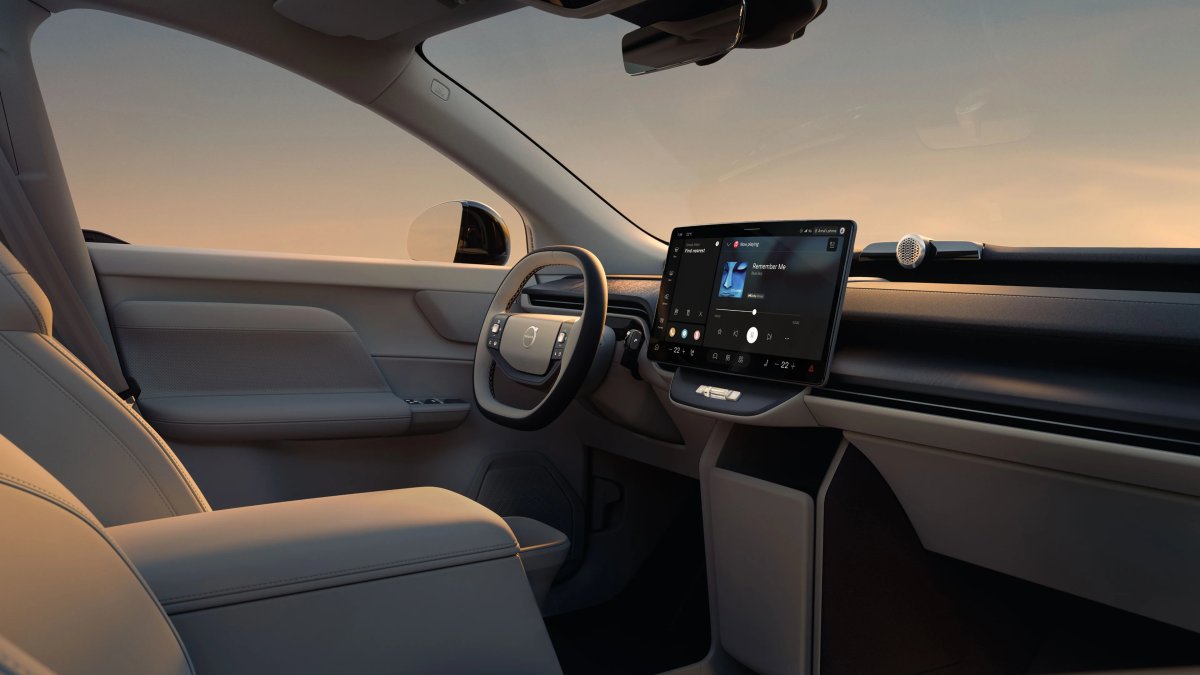 Volvo EX60