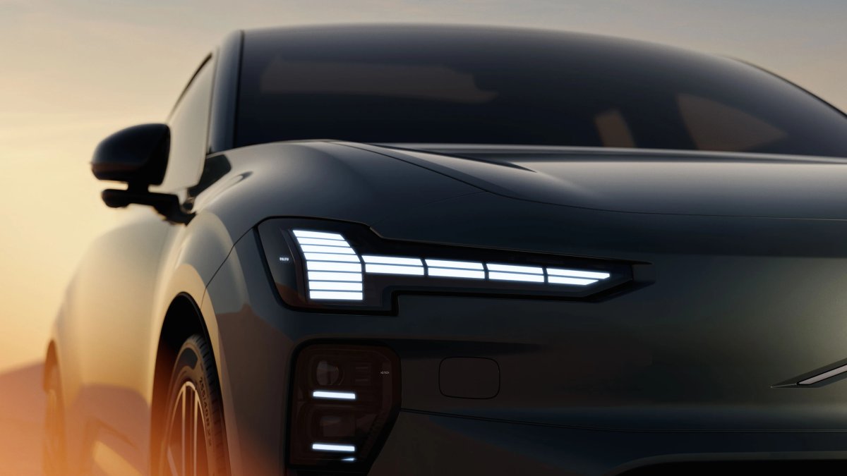 Volvo EX60